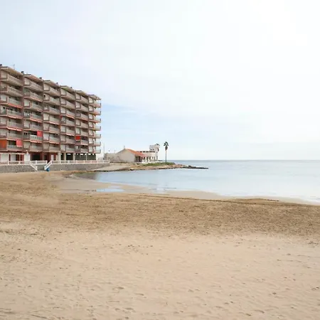 Piso Estilo Mediterraneo A 200m De La Playa Appartement